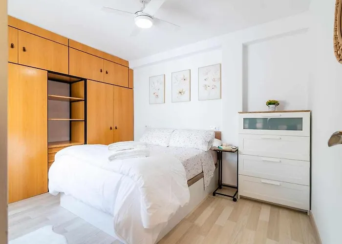 Apartament A 500m De La Juderia Con Parking